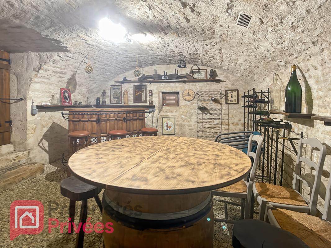 CHATEL-CENSOIR Maison Chatel Censoir 4 pièce(s) 112 m2 8