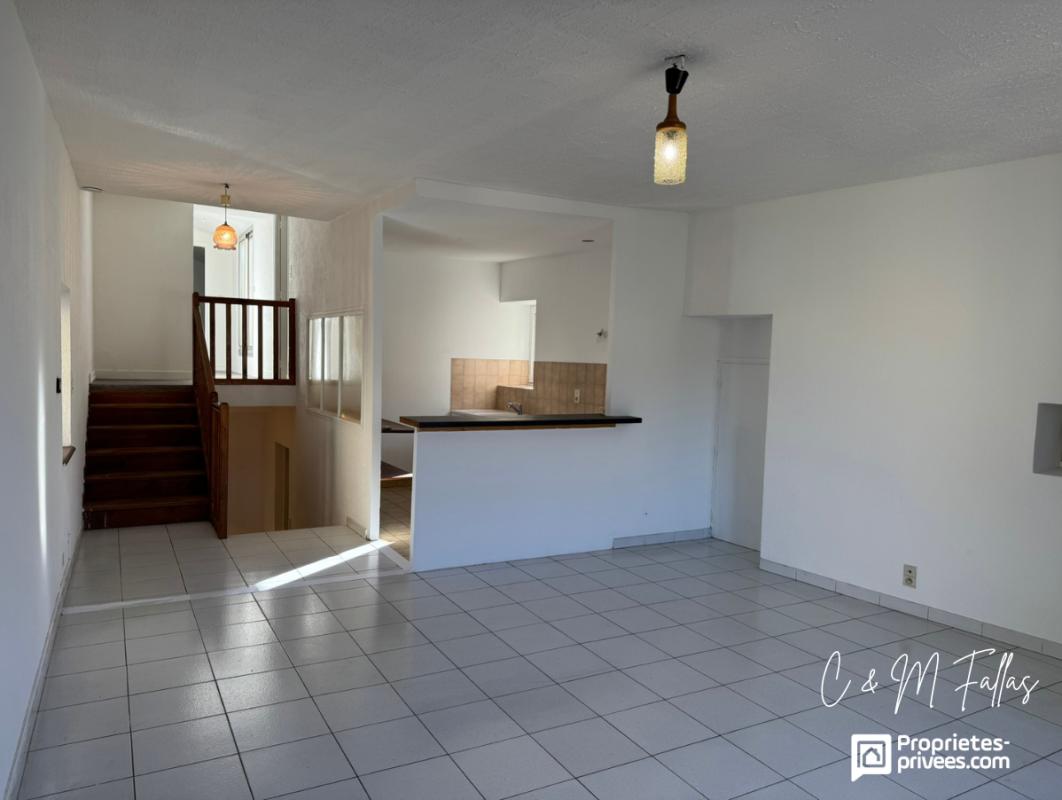 SAINT-MARCEL-D'ARDECHE Maison de village en pierre - Terrasse plein sud - Garage - Proche Gorges de l'Ardèche 7