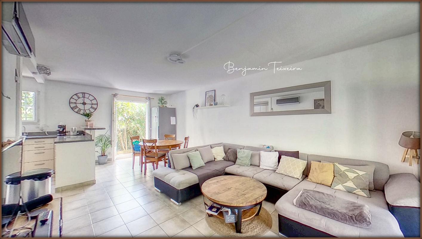 ROQUEBRUNE-SUR-ARGENS Maison Roquebrune Sur Argens 6 pièce(s) 96 m2 - 4 chambres dont 1 de plain-pied + Parking privé 15