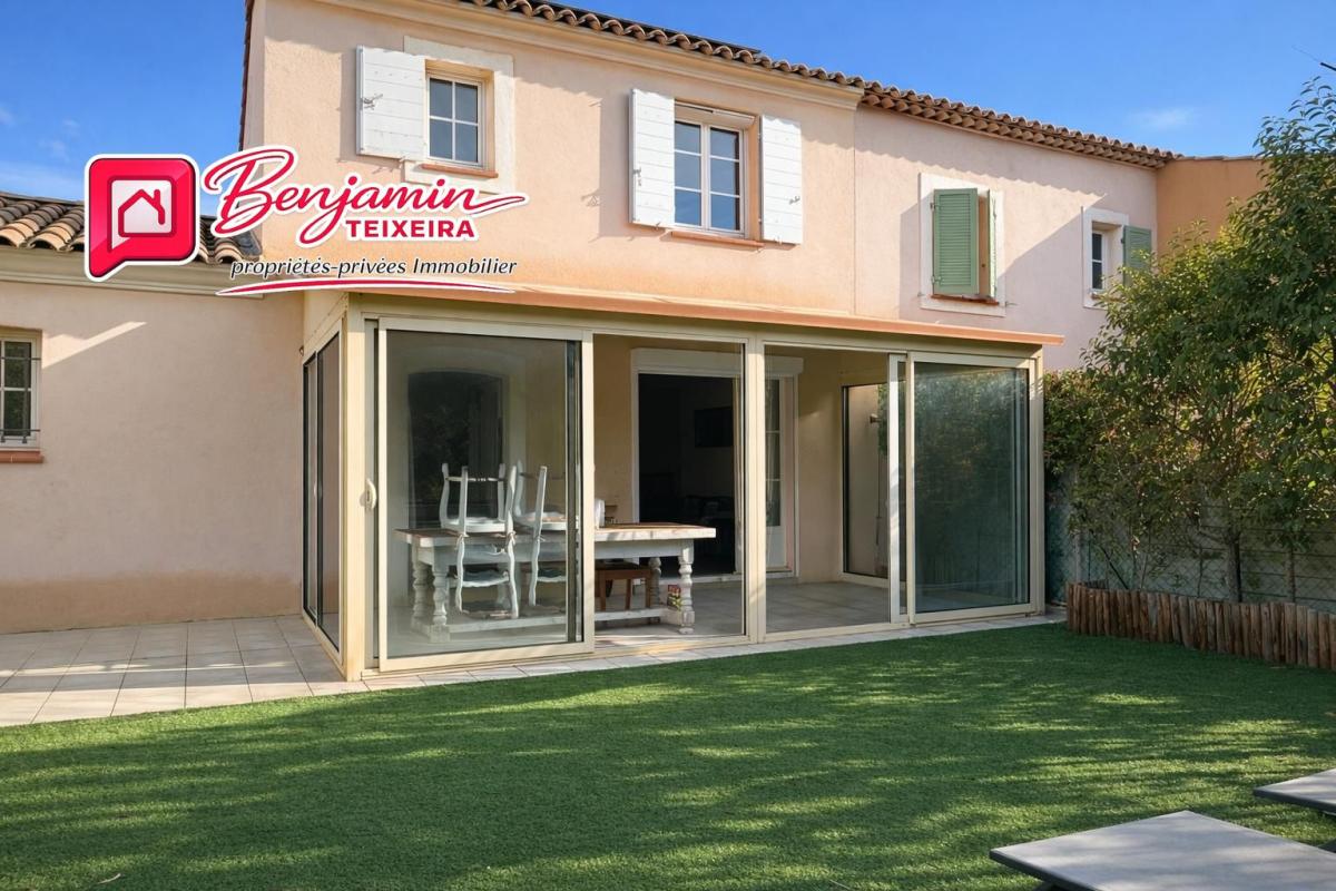 ROQUEBRUNE-SUR-ARGENS Maison Roquebrune Sur Argens 6 pièce(s) 96 m2 - 4 chambres dont 1 de plain-pied + Parking privé 8