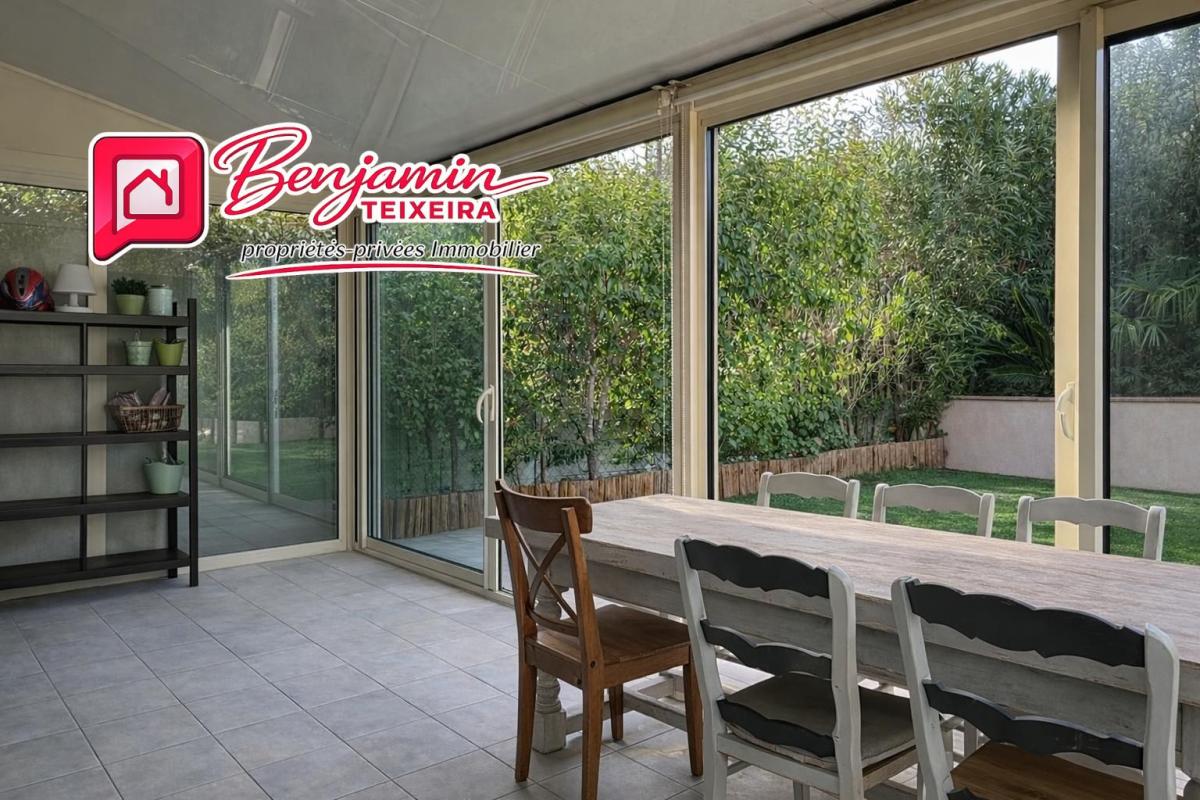 ROQUEBRUNE-SUR-ARGENS Maison Roquebrune Sur Argens 6 pièce(s) 96 m2 - 4 chambres dont 1 de plain-pied + Parking privé 9