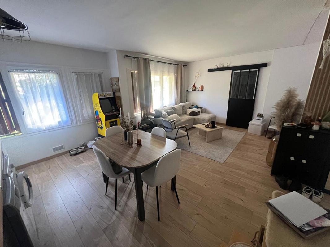 FRESNES Appartement Fresnes 2 pièce(s) 42 m2 6