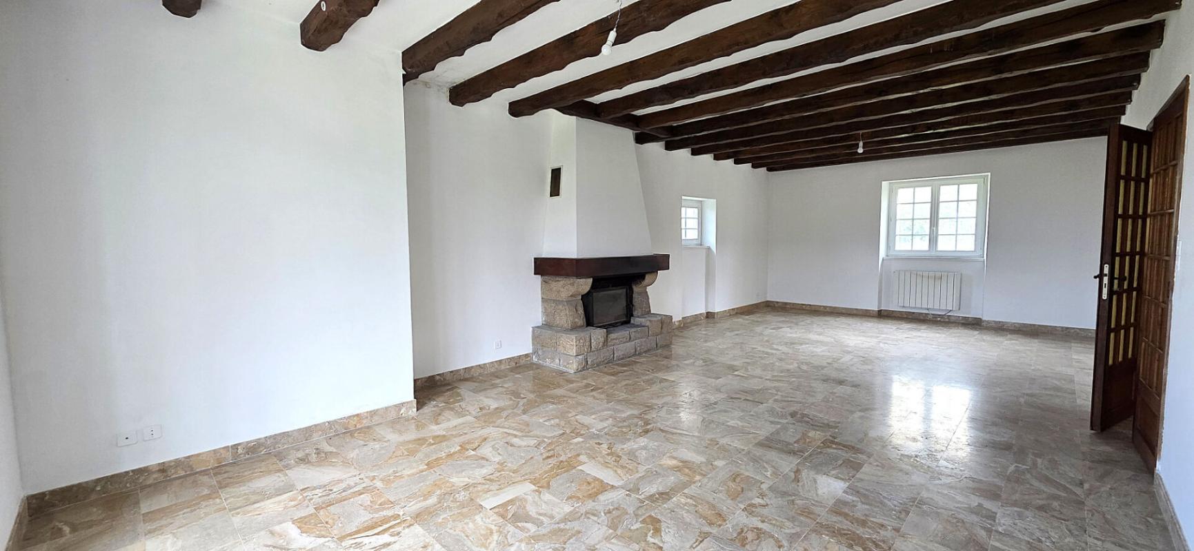 DOUARNENEZ Maison Plonevez Porezay 8 pièce(s) 178.61 m2 8