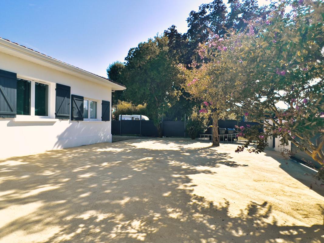 ANDERNOS-LES-BAINS Maison Andernos Les Bains 5 pièce(s) 88 m2 1