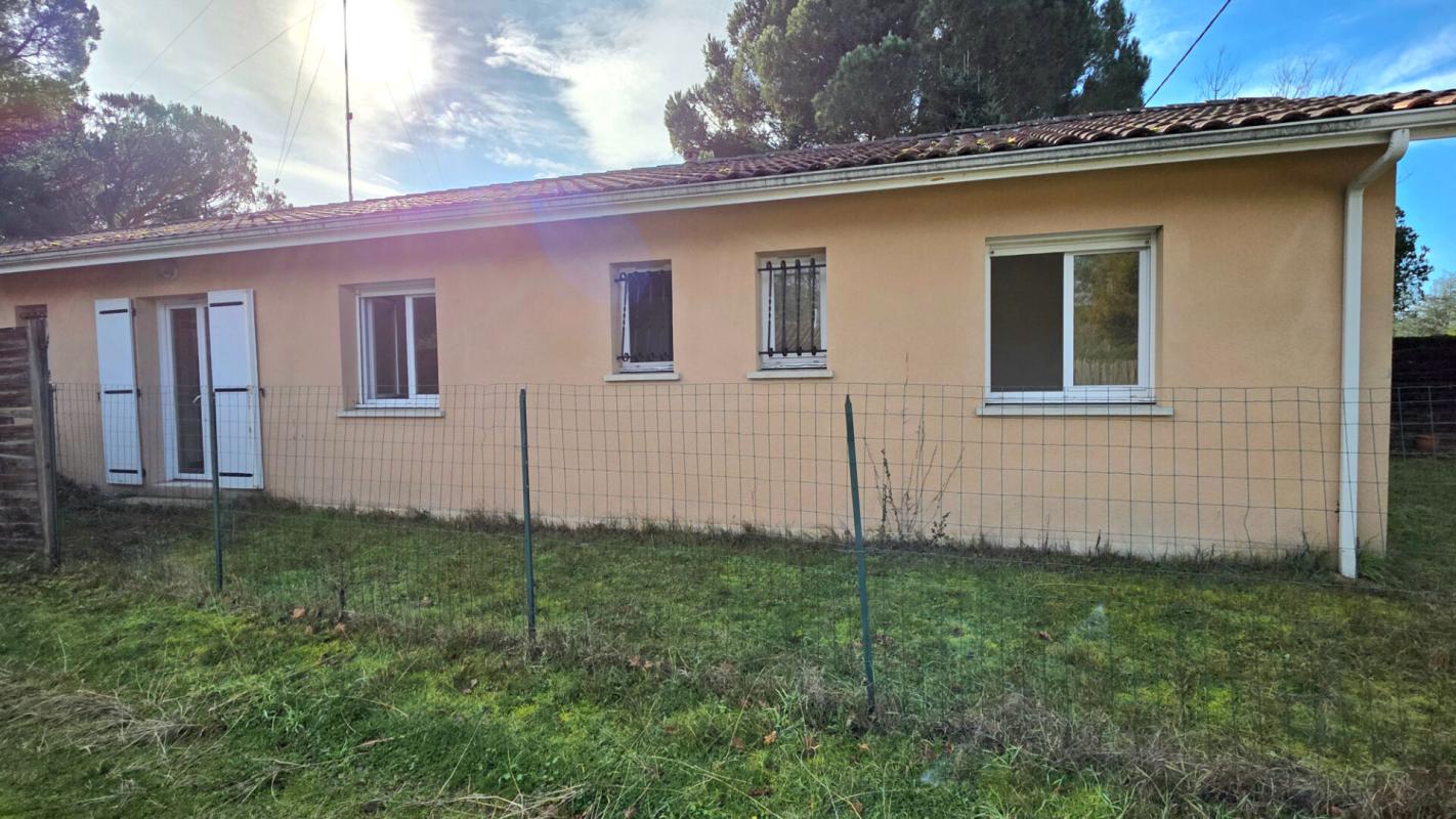 LANTON Ensemble immobilier  Lanton secteur Taussat  T3 + T2  90 m2 16