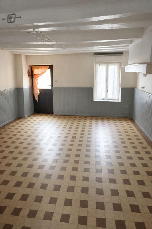 LUANT maison de village 3 piéces de 58 m2 et jardin 890 m2 7