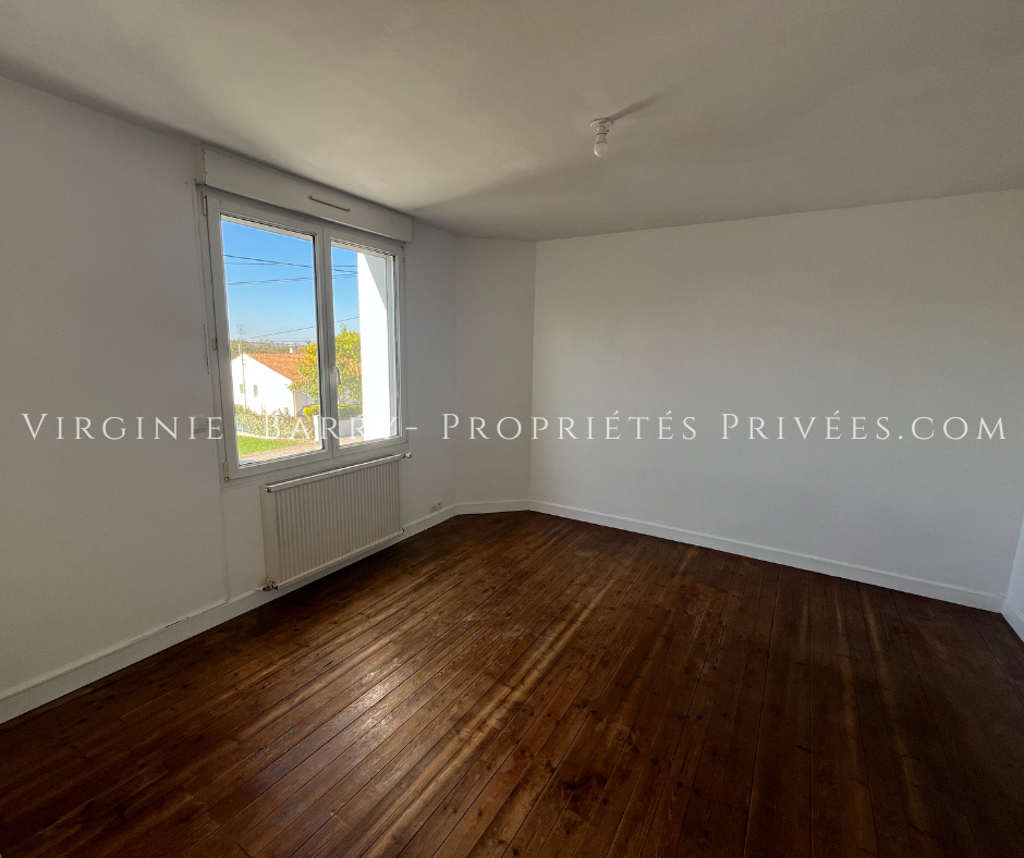 BORDS MAISON FAMILIALE 5 CHAMBRES AVEC GARAGE XXL - IDÉALE FAMILLE OU ARTISAN ! 12