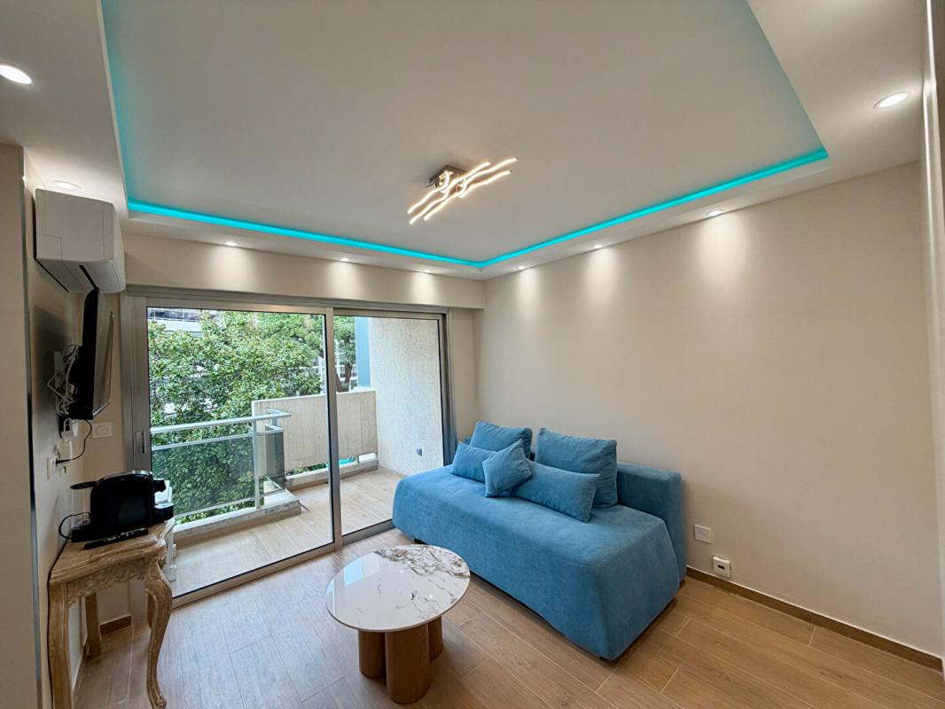 CANNES Studio en plein centre de Cannes 2