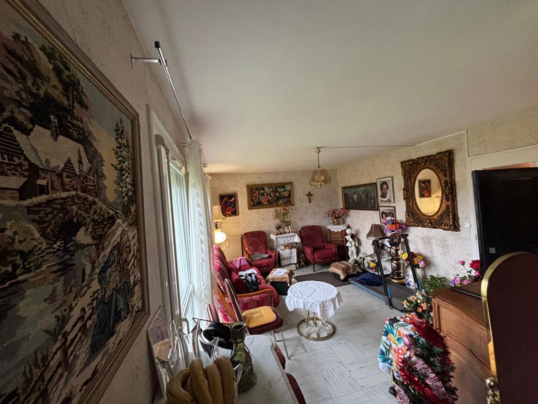 ARCIS-SUR-AUBE Appartement Arcis Sur Aube 3 pièce(s) 79m2 11