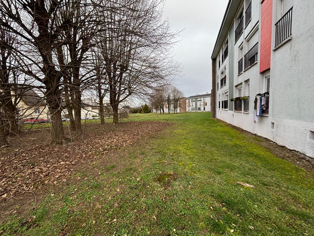 ARCIS-SUR-AUBE Appartement Arcis Sur Aube 3 pièce(s) 79m2 4