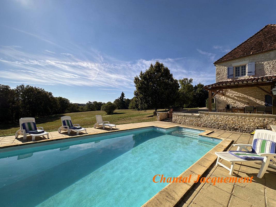 TOURTOIRAC MAISONS EN PIERRES 13