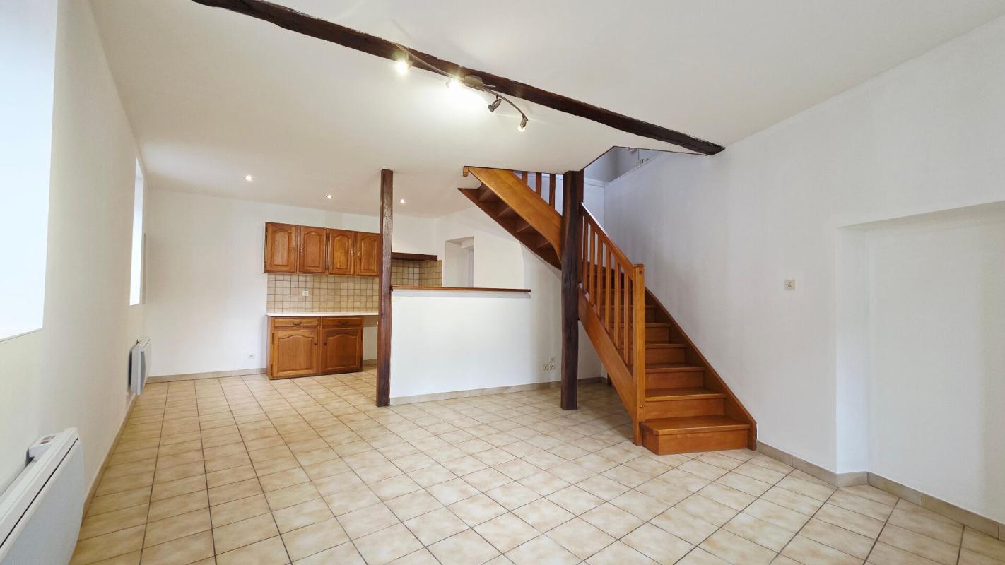 BOURGES BOURGES MAISON 58.6M²  2 PIECES 1 CHAMBRE 5