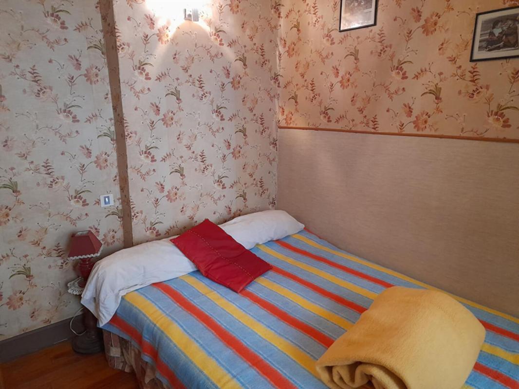 EAUX-BONNES Appartement 3 pièces de 45m2 3