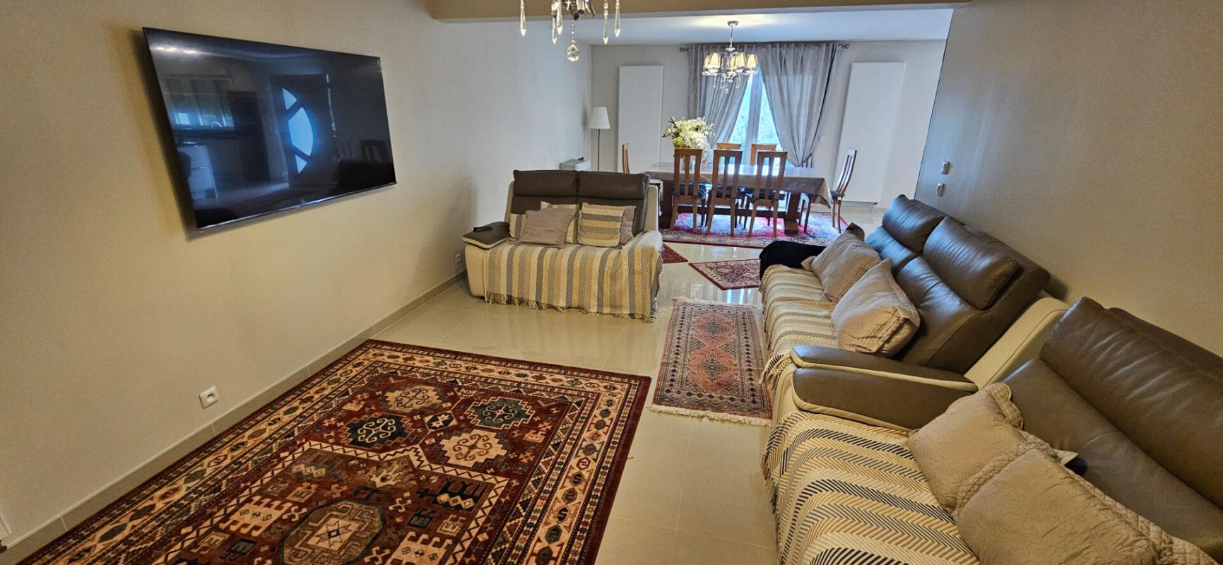 MITRY-MORY Maison FAMILIALE situé à Mitry Mory 7 pièces 12