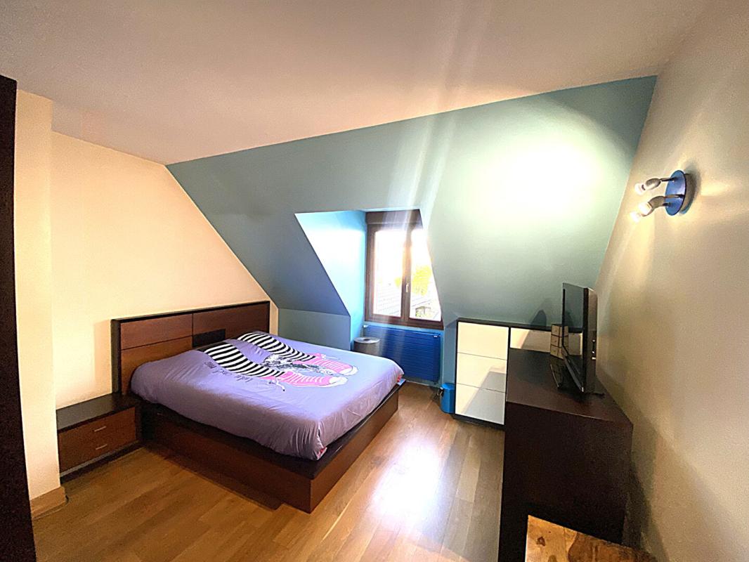 CLAMART Splendide maison 8 pièces à vendre à Clamart 8