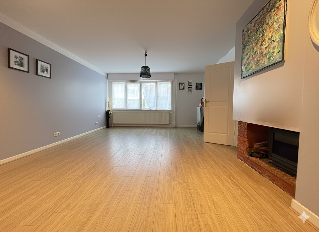 BRUGES Maison 4 pièces 104 m2 2