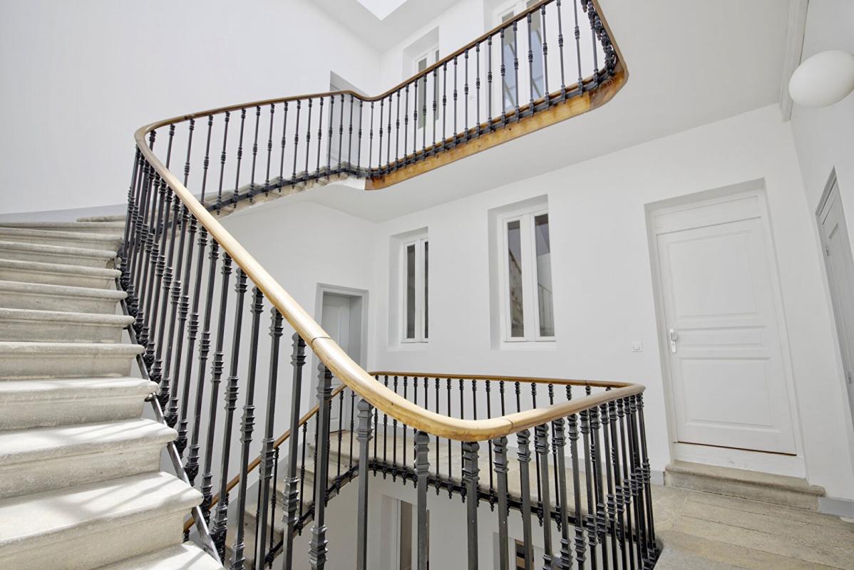 BORDEAUX T2 lumineux 59 m² ? Vue Église Saint-Michel ? Bordeaux centre historique 7