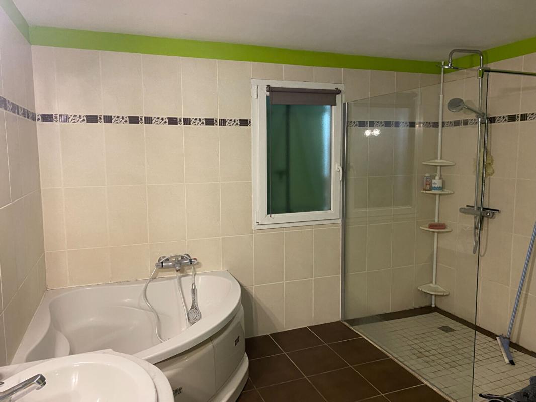 PAULNAY Maison Paulnay 4 pièce(s) 90 m2 5