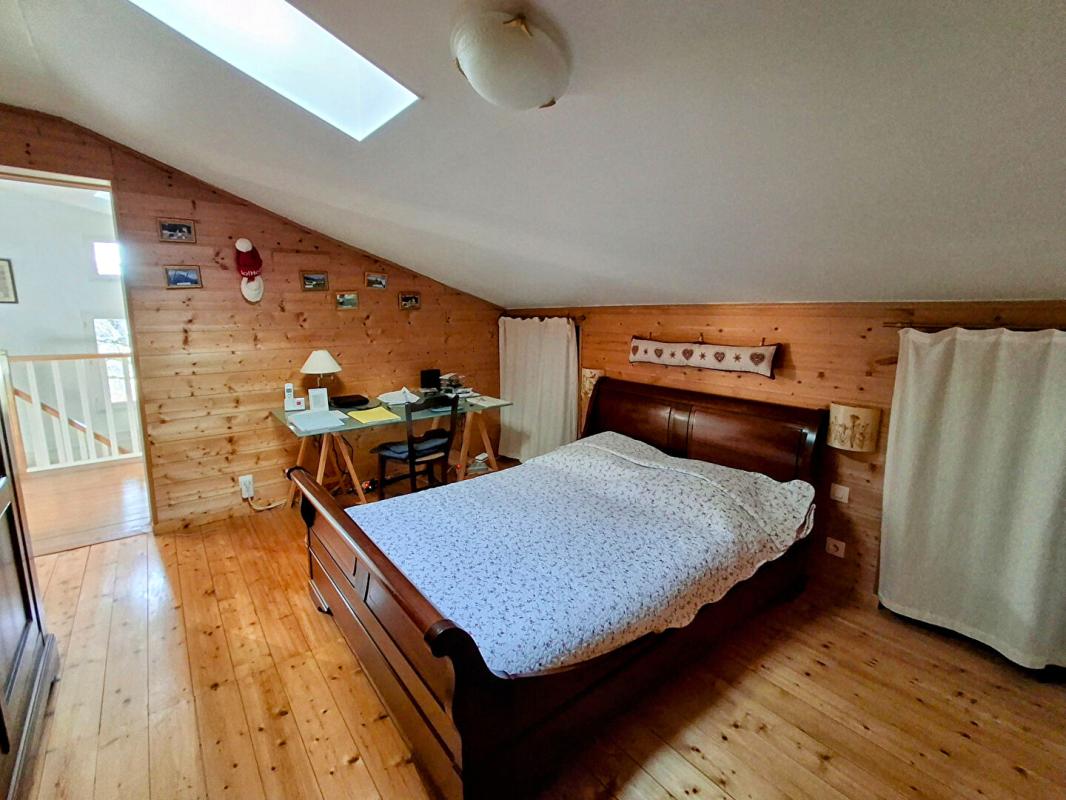 GENERAC Maison 7 pièces 225 m2 avec piscine et possibilité de faire 2 logements! 14