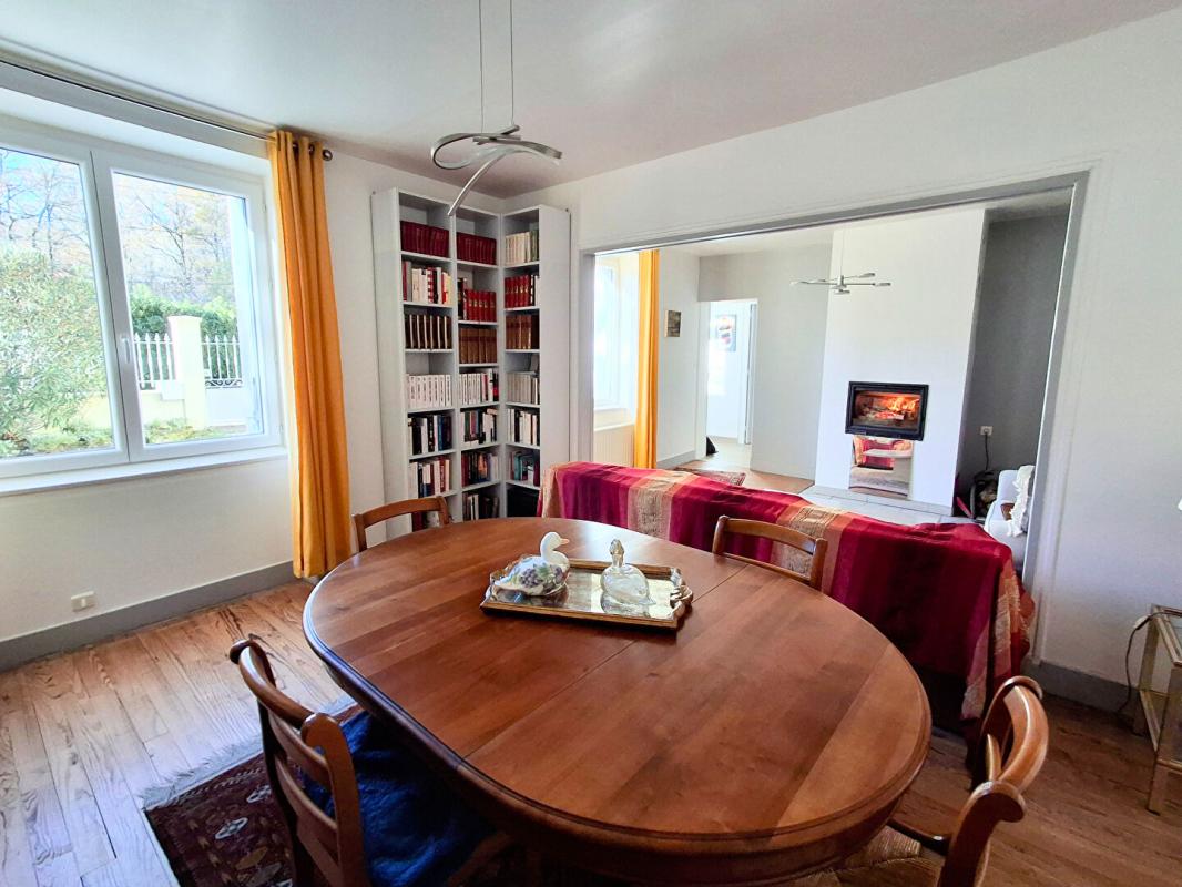 GENERAC Maison 7 pièces 225 m2 avec piscine et possibilité de faire 2 logements! 4