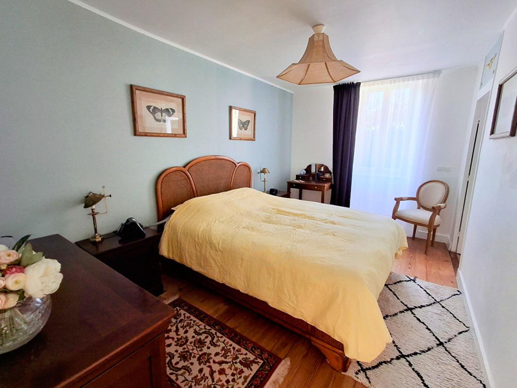 GENERAC Maison 7 pièces 225 m2 avec piscine et possibilité de faire 2 logements! 9