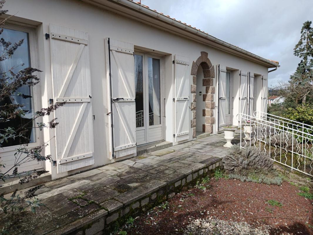 ANTIGNY Maison Antigny 5 pièces 128 m2 1
