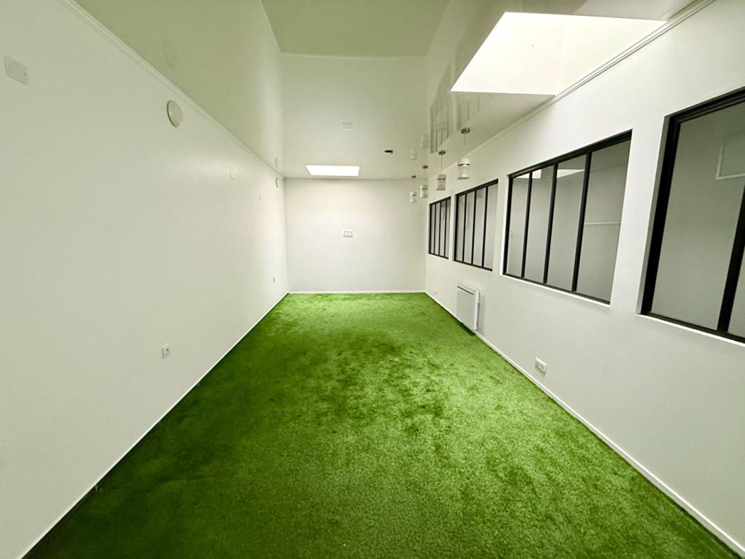 SENS Sens Immeuble 10 pièce(s) 250 m2, Bien à fort potentiel ! Usage habitation, commercial ou mixte ! 9