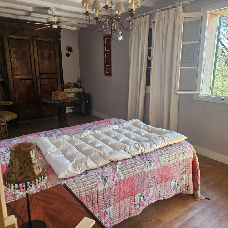 GRIMAUD Demeure de charme provençale à pied  à la plage et vue mer 13