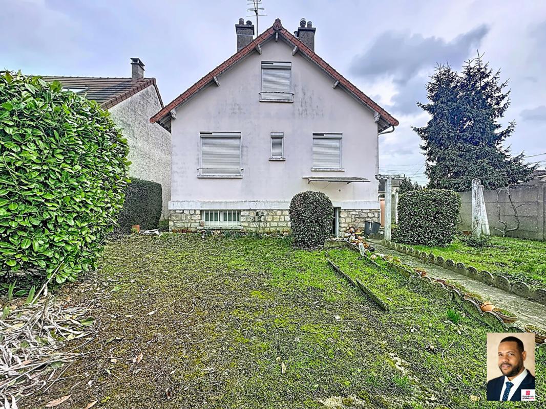 PARAY-VIEILLE-POSTE Maison Paray Vieille Poste 3 pièces de 150m² totale 6