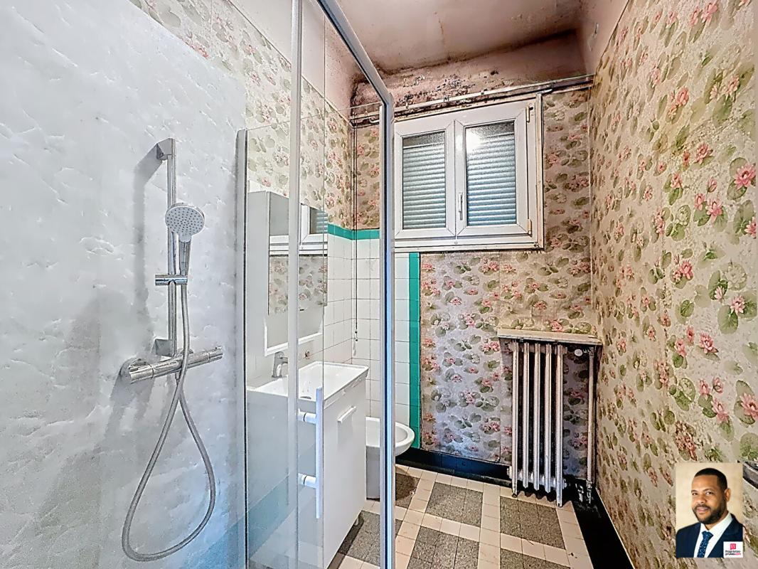 PARAY-VIEILLE-POSTE Maison Paray Vieille Poste 3 pièces de 150m² totale 8