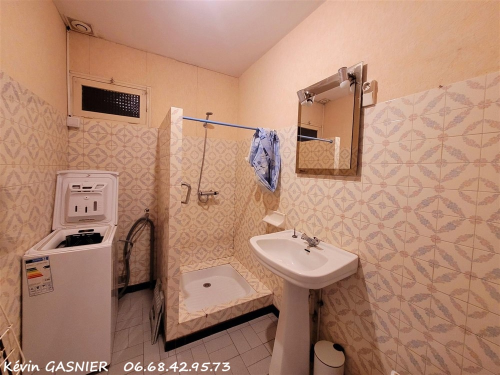 SOYAUX SOYAUX (16800) : Maison de plain pied avec 2 chambres et jardin clos 7