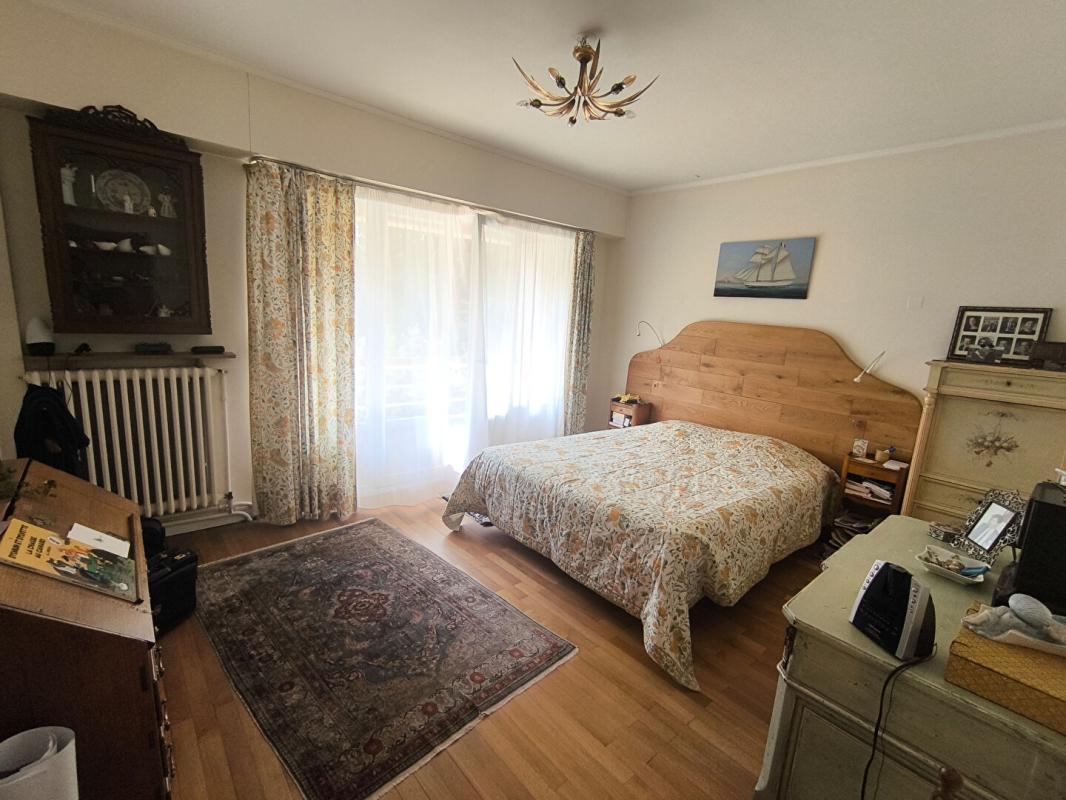 ALENCON Maison centre ville avec jardin et garage 7