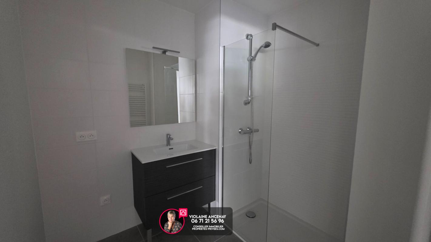 CHALLES-LES-EAUX Appartement  T2 Challes Les Eaux  43 m2 avec garage 7