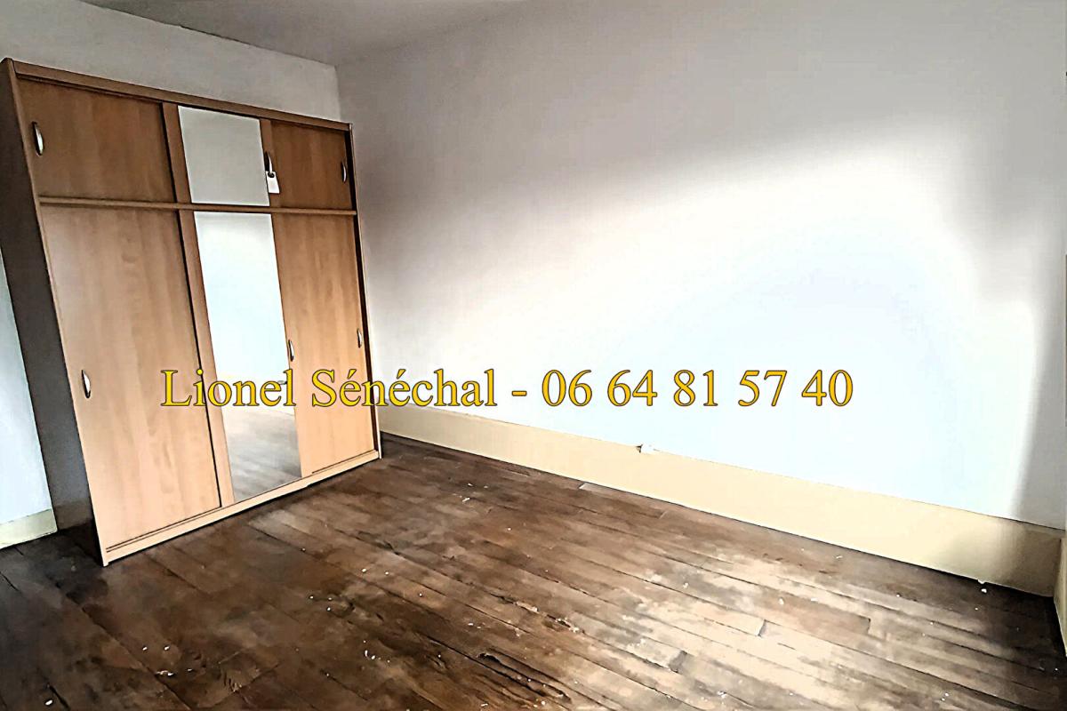 SILLE-LE-GUILLAUME Maison en cours de rénovation de 5 pièces de 115 m2  sur une parcelle de plus de 500 m2 11