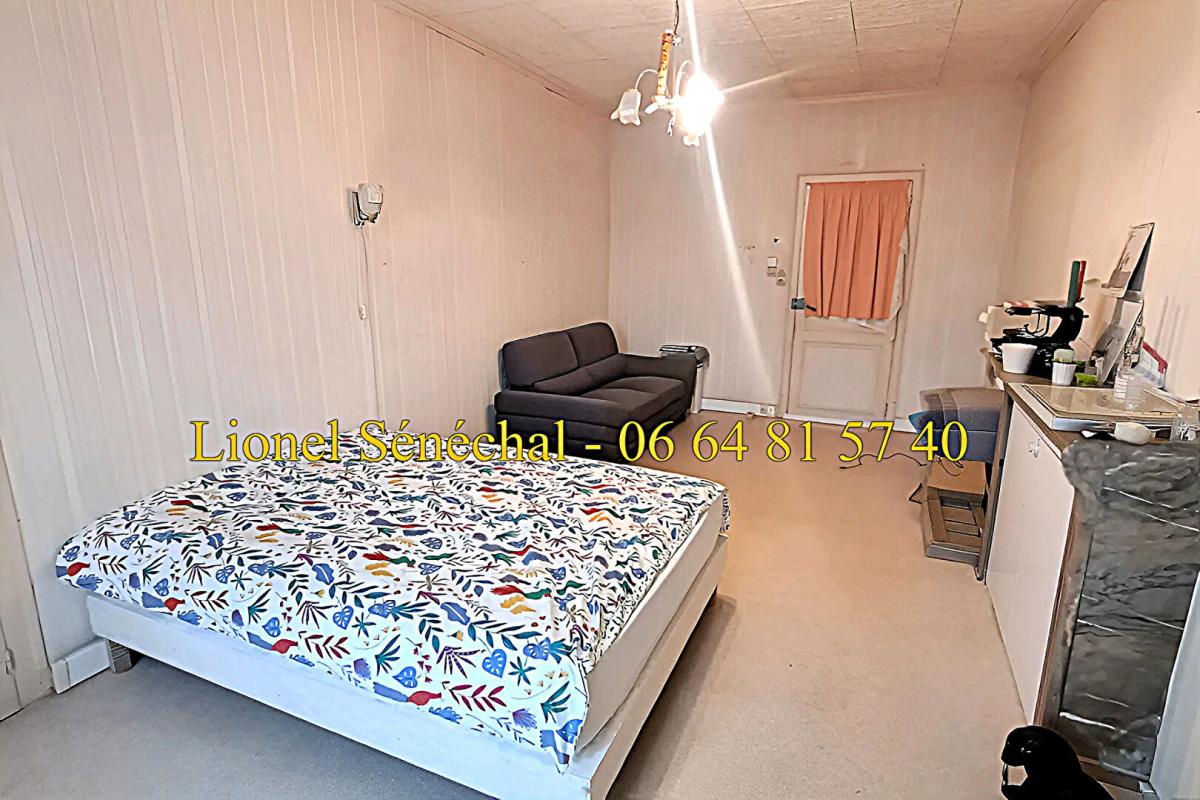 SILLE-LE-GUILLAUME Maison en cours de rénovation de 5 pièces de 115 m2  sur une parcelle de plus de 500 m2 8