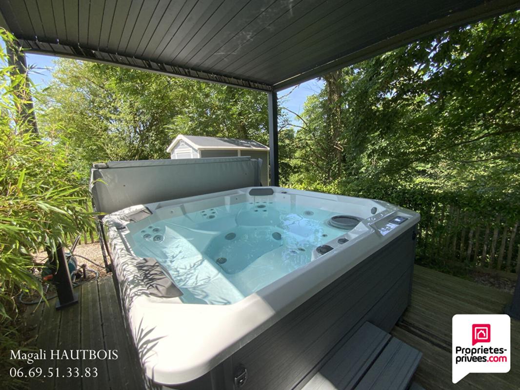 AVRANCHES Maison d'exception avec prestations de qualité, 11 pièce(s) 283 m2 17