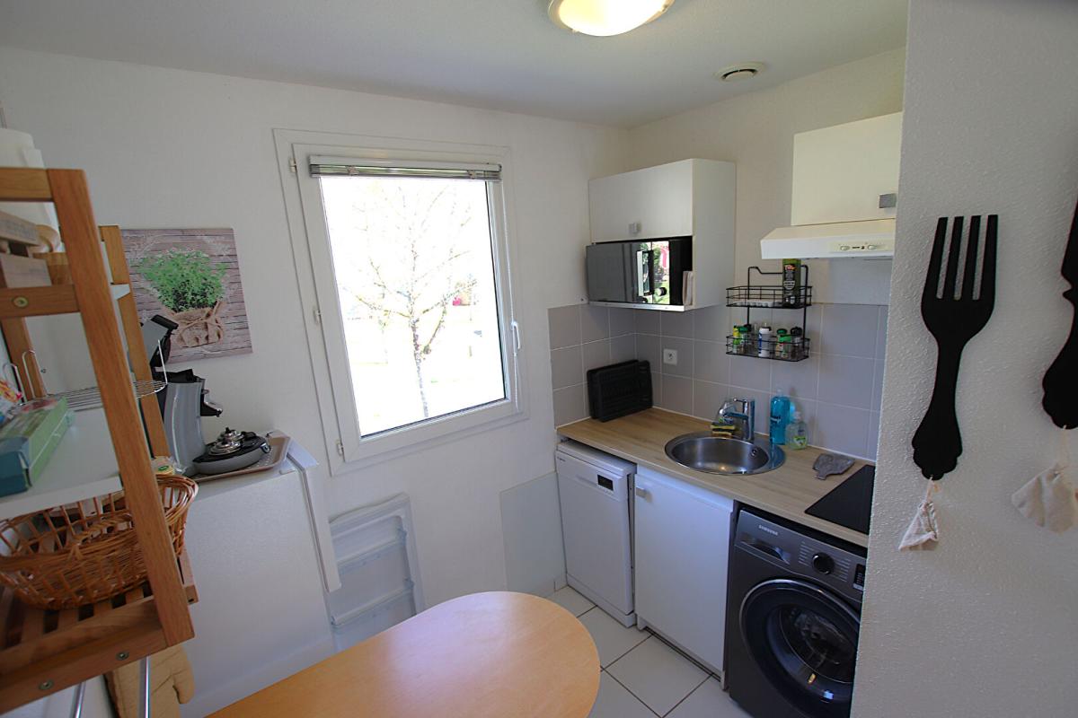 SAINT-GENIEZ-D'OLT Appartement 3 pièces avec balcon, parking et piscines 12