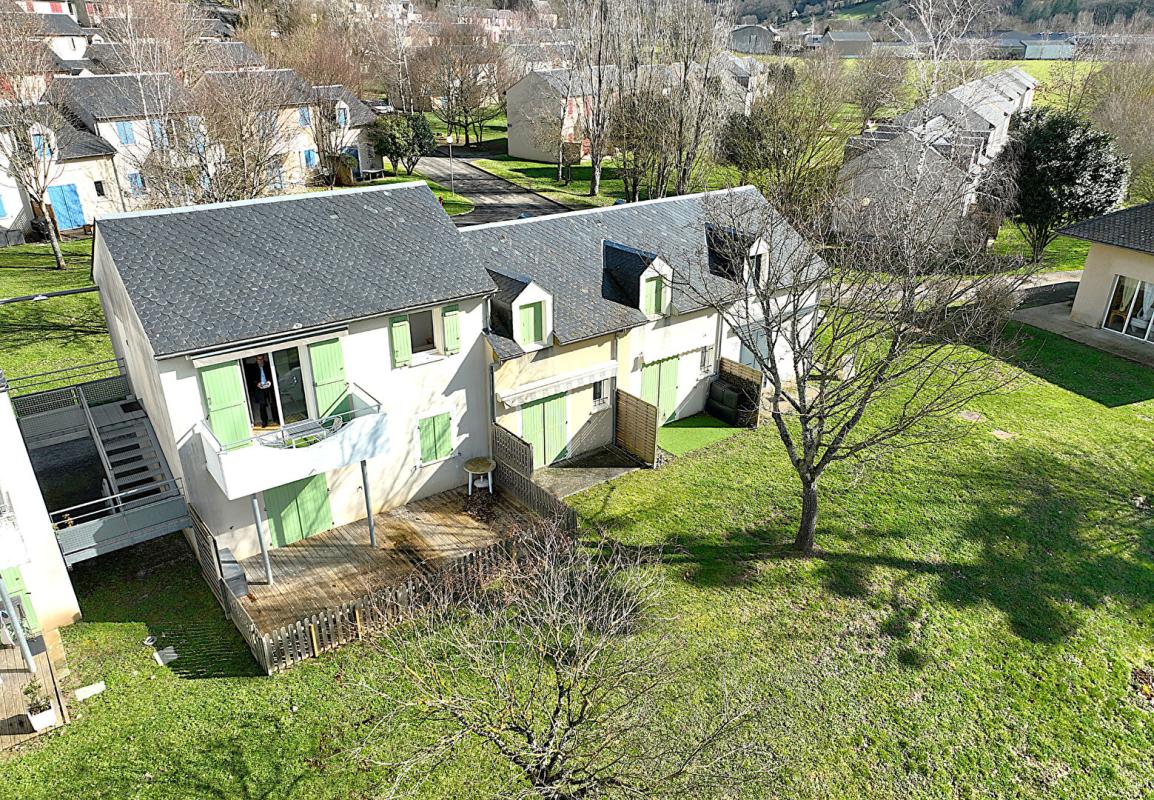 SAINT-GENIEZ-D'OLT Appartement 3 pièces avec balcon, parking et piscines 2