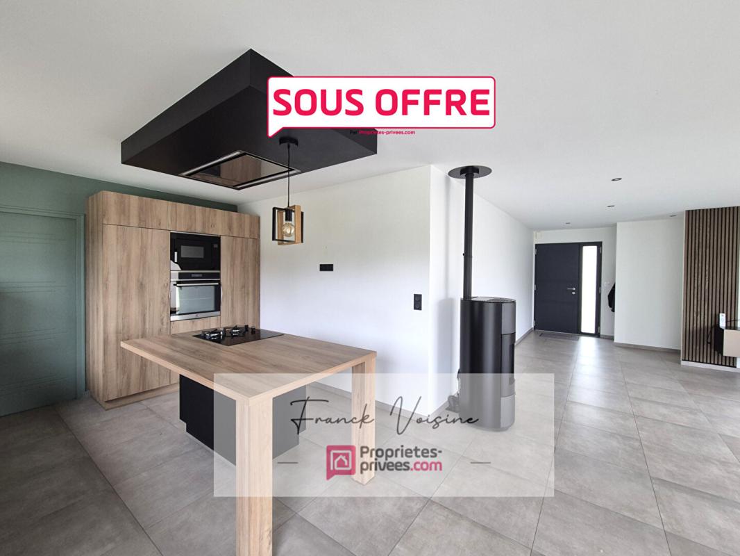 SAINT-PAUL-EN-PAREDS A vendre à Saint Paul En Pareds, maison avec 3 chambres sur une parcelle de 1719 m2 1