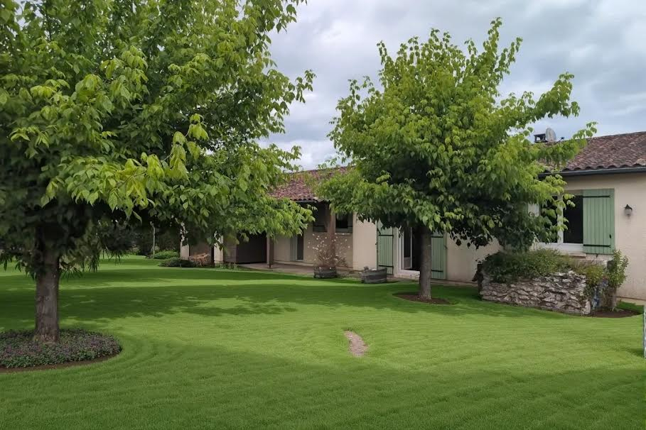 GALGON Maison 99 m2 avec cinq pieces 1