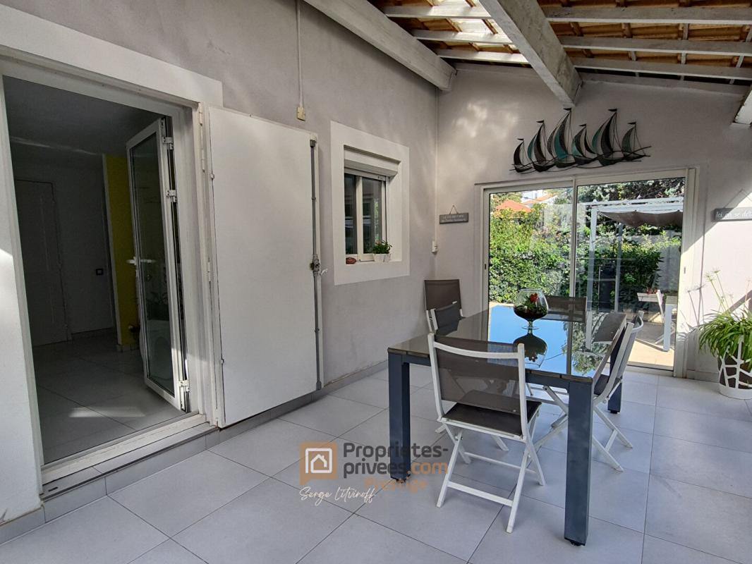 MARSEILLE-8E-ARRONDISSEMENT Villa contemporaine T5 - Piscine - Jardin - Marseille 8e - Prado/Corniche -1.200.000 15