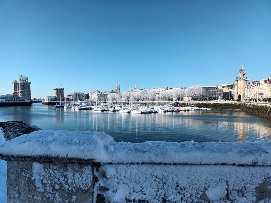 LA ROCHELLE La Rochelle 17 La Genette Centre ville Les Parcs APPARTEMENT T3 8