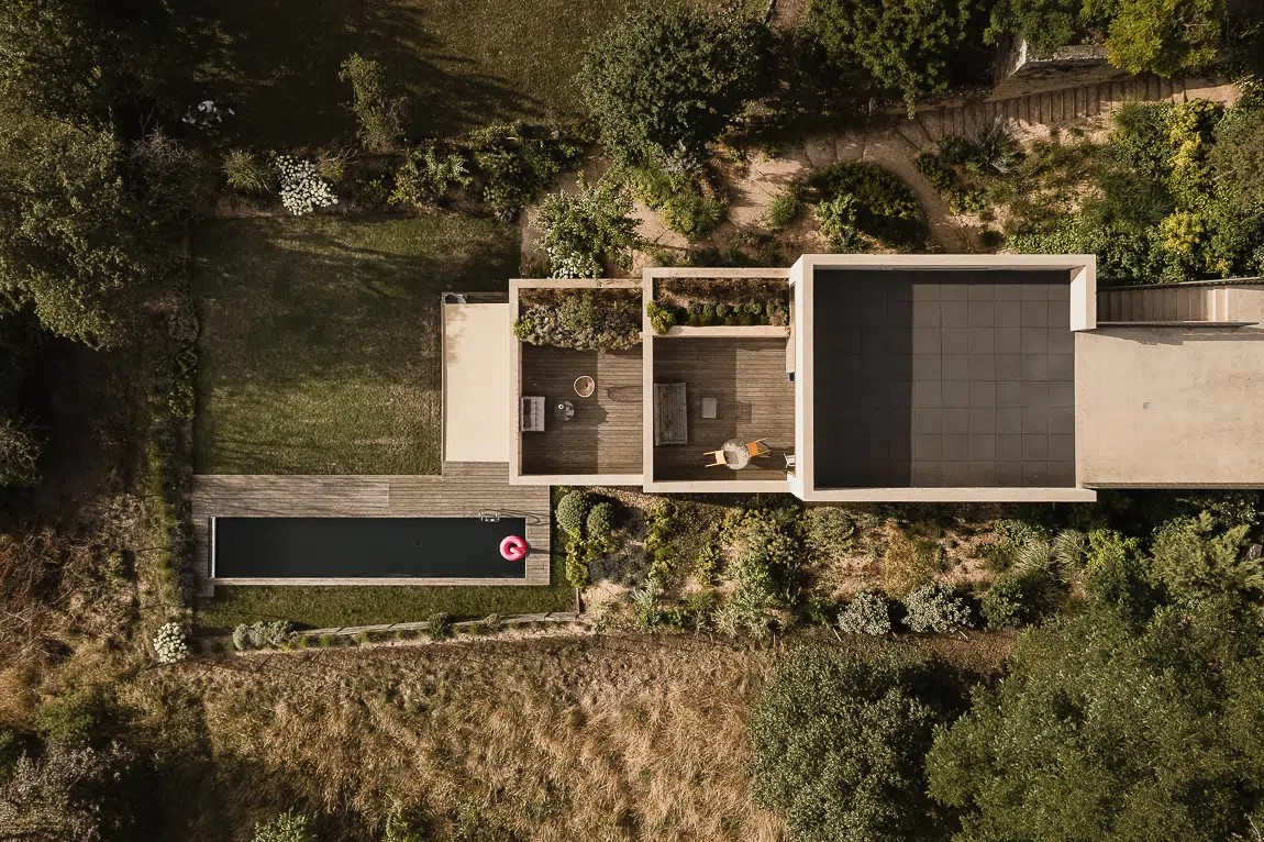 SAINT-CYR-AU-MONT-D'OR Propriété contemporaine de prestige  6 pièce(s) 170.30 m2 2