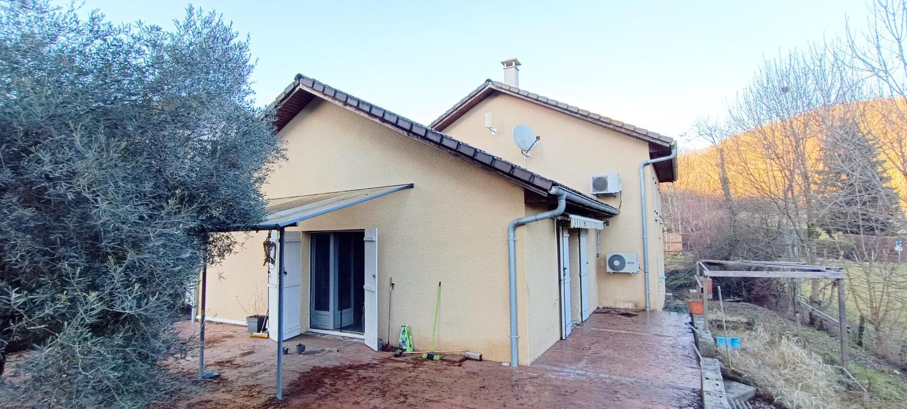 CUZIEU Maison de 2003 avec terrain secteur Cuzieu 96.86 m2 1