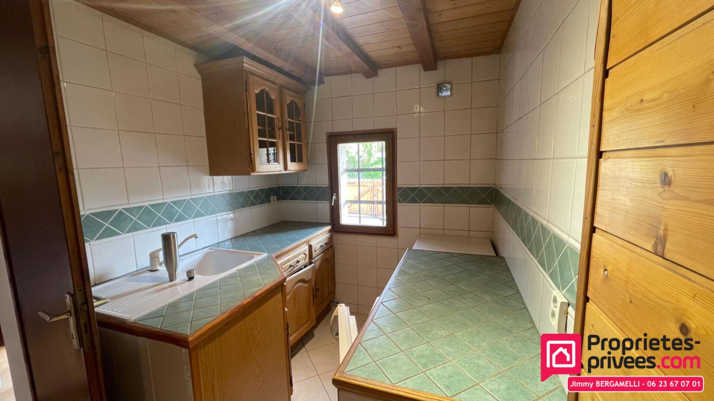 PASSY Passy ? Maison duplex de plus de 210 m² utiles avec grande terrasse et appartement indépendant à revenus locatifs 10