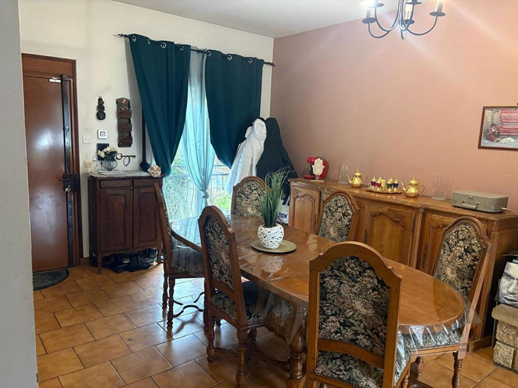 BONDY Maison 5 pièce(s) 140 m2 4