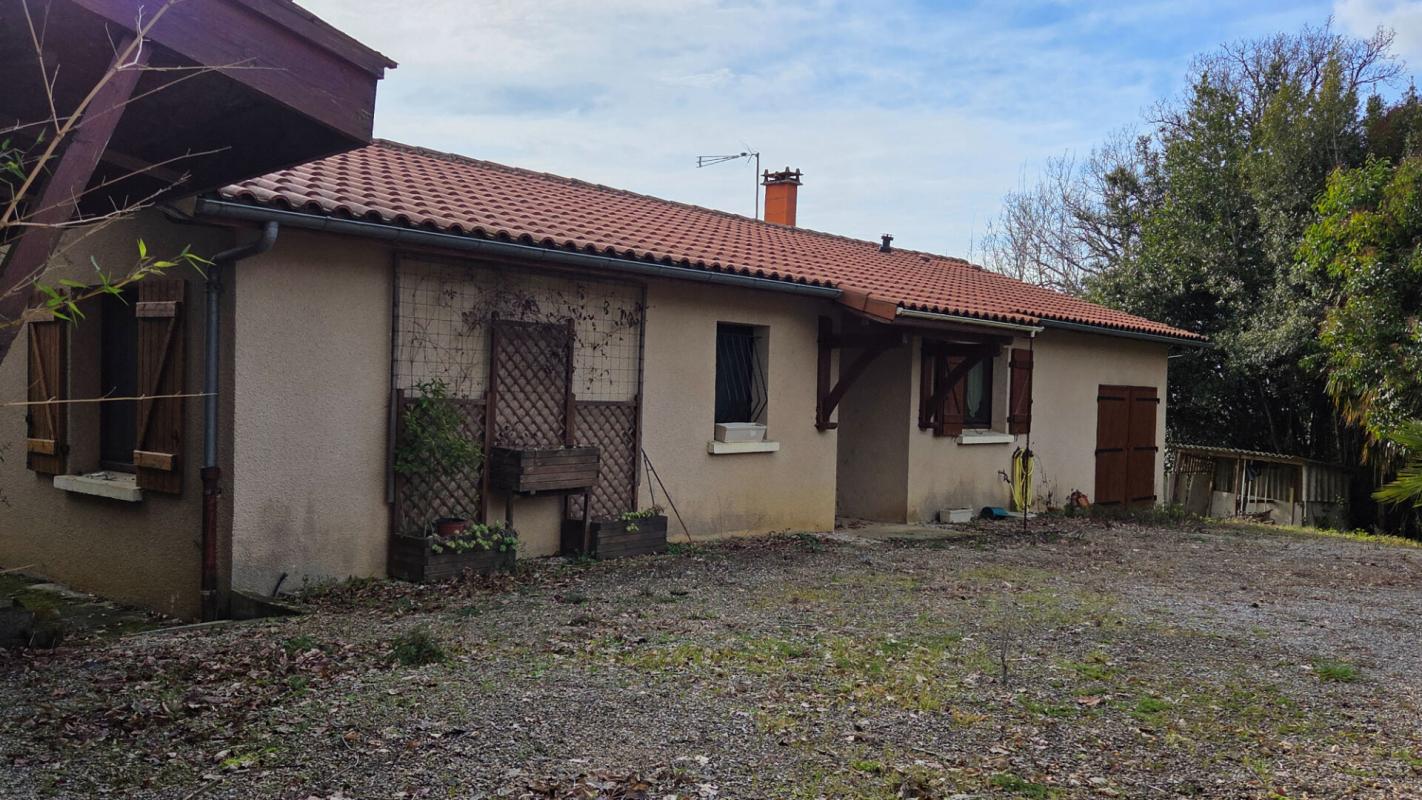 MARCIAC Villa proche Marciac avec vue Pyrénées 14