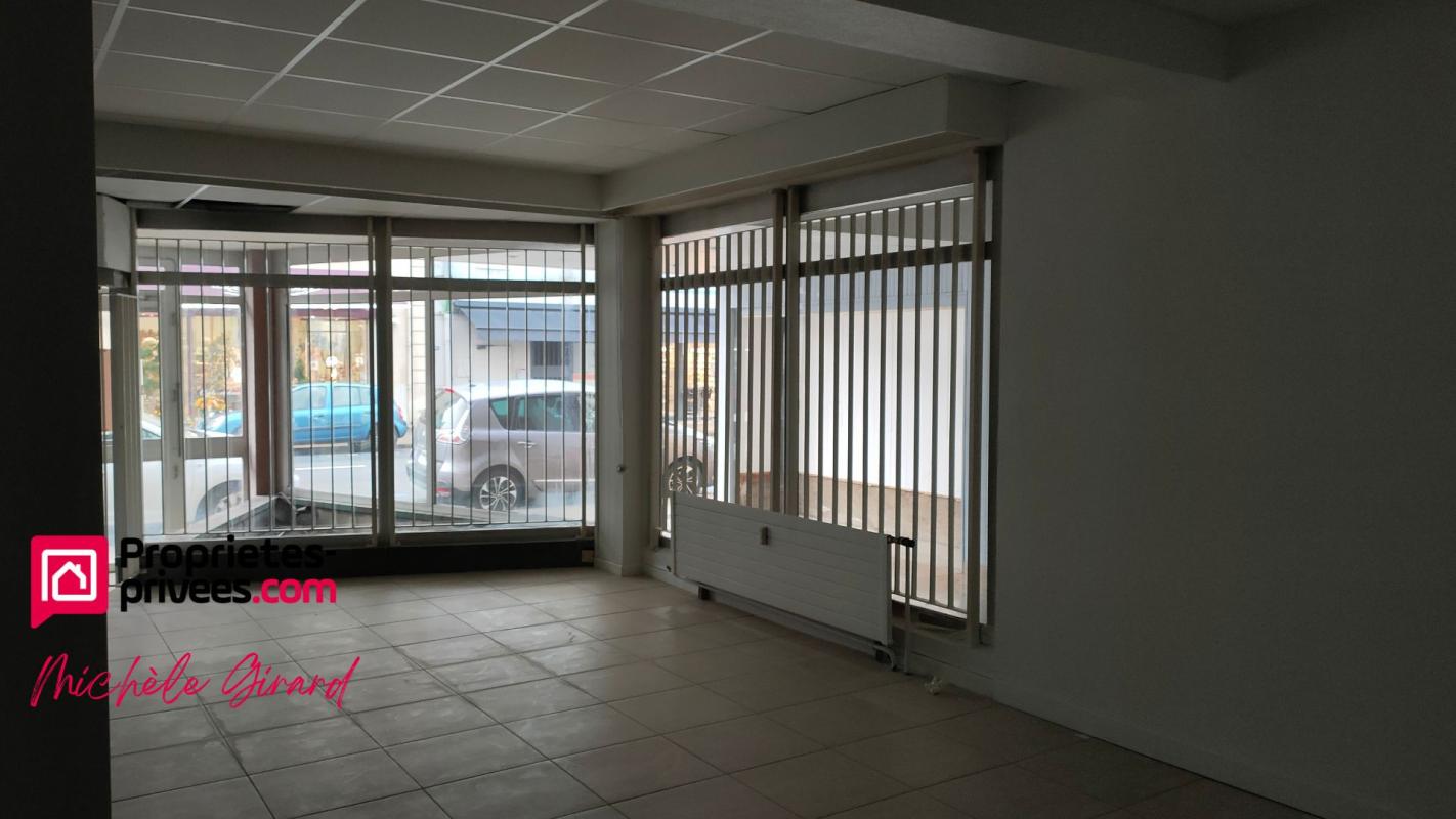 LE COTEAU LE COTEAU - LOCAL COMMERCIAL 255 m² 5