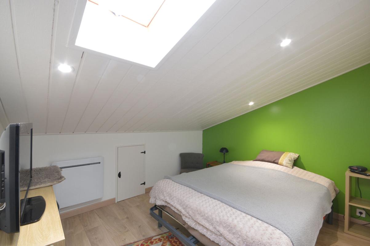 COURCON Maison 17 La Greve Sur Mignon 10 pièce(s) 150 m2+ T2 10