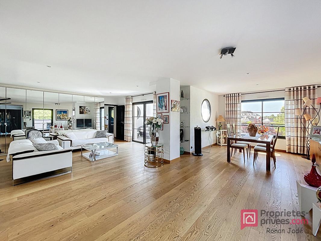 SAUTRON Appartement Sautron 5 pièce(s) 153 m2 1